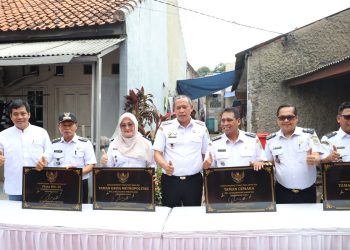 Peresmian Rutilahu dan Taman RW 010 Jakamulya, Pemkot Bekasi Tekankan Pentingnya Lingkungan Layak dan Ruang Publik yang Nyaman