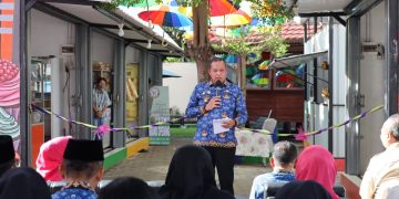 Dukung UMKM, Wali Kota Bekasi Resmikan Tempat Usaha Binaan Dekranasda di Rest Area KM 6B Jakarta -Cikampek