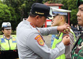 Persiapan Pengamanan Nataru, Wali Kota Bekasi Pimpin Apel Gelar Pasukan Operasi Kepolisian Terpusat Lilin 2025