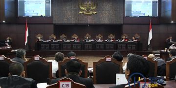 Mahkamah Konstitusi Tegaskan Syarat Advokat: Rekam Jejak Bersih dan Berintegritas Tinggi