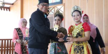 Disbudpora Kabupaten Bekasi Perkuat Sinergi dengan Pelaku Seni untuk Lestarikan Budaya Daerah