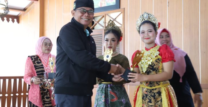 Disbudpora Kabupaten Bekasi Perkuat Sinergi dengan Pelaku Seni untuk Lestarikan Budaya Daerah