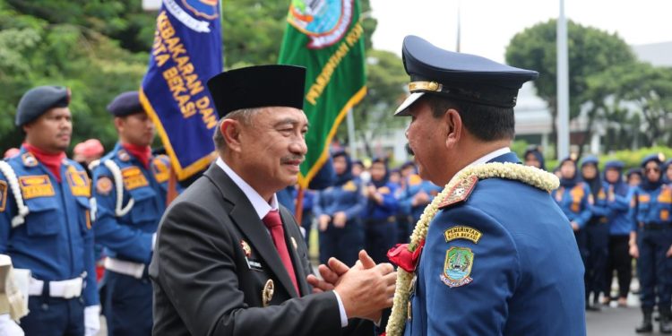 Wawali Harris Bobihoe Lepas Kadis Damkarmat, Terus Berikan Pengabdian Terbaik Bagi Bangsa Dan Negara