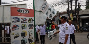 Pantau Rencana Pembongkaran Bangunan di Atas Kali Harun, Wali Kota Bekasi Minta Kerja Sama Masyarakat