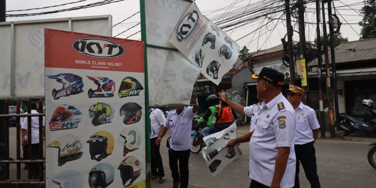 Pantau Rencana Pembongkaran Bangunan di Atas Kali Harun, Wali Kota Bekasi Minta Kerja Sama Masyarakat