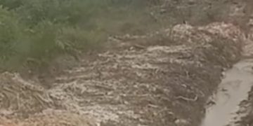 Memperihatinkan, Akses Jalan Di Putus, Warga Tebing tinggi Kesulitan Mencari Nafkah,