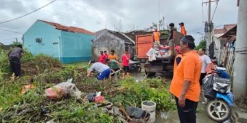 Pemdes Karangraharja Intensifkan Koordinasi Pascabanjir, Swasta Turut Bantu Penanganan