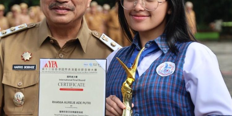 Dua Siswa Bekasi Ukir Prestasi Dikancah Internasional, Wawali Harris Bobihoe Apresiasi Tinggi Prestasi Siswa