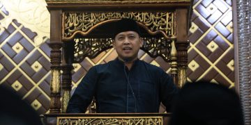 Wali Kota Bekasi Hadiri Tarawih Keliling di Masjid Jami Nurul Ikhwan, Sampaikan Perkembangan Tata Kelola Kota