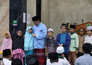 Wakil Wali Kota Bekasi Tarawih Keliling di Jati Asih, Ajak Masyarakat Jaga Generasi Masa Depan