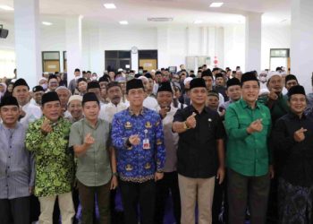 Baznas Bekasi Salurkan Bantuan untuk 1.000 Guru Ngaji & Imam Masjid, Momentum Ramadan Perkuat Dakwah dan Kepedulian