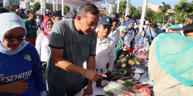 Wali Kota Bekasi Tri, Dorong MBG Ciptakan Menu Sehat yang Lezat dan Menarik bagi Anak Lewat Lomba di CFD