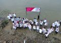 Tekan Abrasi Pesisir Pantai, DLH Bersama PT MILabs Tanam 1.500 Mangrove di Pantai Hurip Jaya