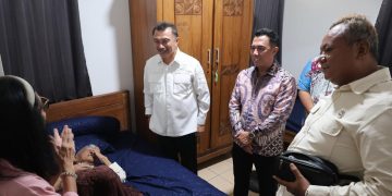 Wawali Harris Bobihoe Kunjungi Anak Pengetik Naskah Proklamasi Dan Sampaikan Undangan HUT RI Dari Presiden Prabowo