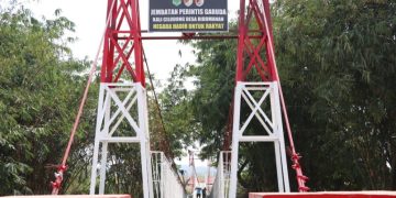 Jembatan Gantung 80 Meter Buka Akses Warga di Kampung Cilodong Cibarusah