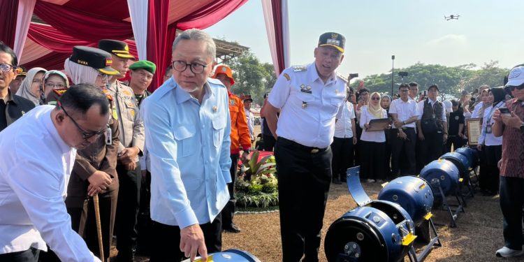 Apel Gebrak, Zulhas Apresiasi Langkah Berani Wali Kota Bekasi dalam Upaya Pengurangan Sampah di Bantargebang.
