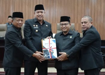Untuk Memperkuat Pembangunan dan Pelayanan Publik, Wali Kota Bekasi Ajukan Perubahan APBD 2026  Perubahan APBD 2026 Disampaikan, Wali Kota Bekasi: Pendapatan Kota Bekasi Diproyeksikan Rp7,045 Triliun