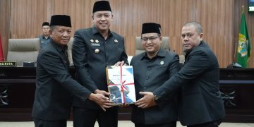 Untuk Memperkuat Pembangunan dan Pelayanan Publik, Wali Kota Bekasi Ajukan Perubahan APBD 2026  Perubahan APBD 2026 Disampaikan, Wali Kota Bekasi: Pendapatan Kota Bekasi Diproyeksikan Rp7,045 Triliun