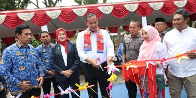 PHOTO 1 Resmikan Taman Pintar Nirmala