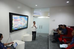 PHOTO 1 Wakil Wali Kota Bekasi Presentasikan Patriot Single Window,