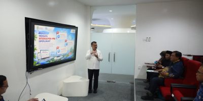 PHOTO 1 Wakil Wali Kota Bekasi Presentasikan Patriot Single Window,
